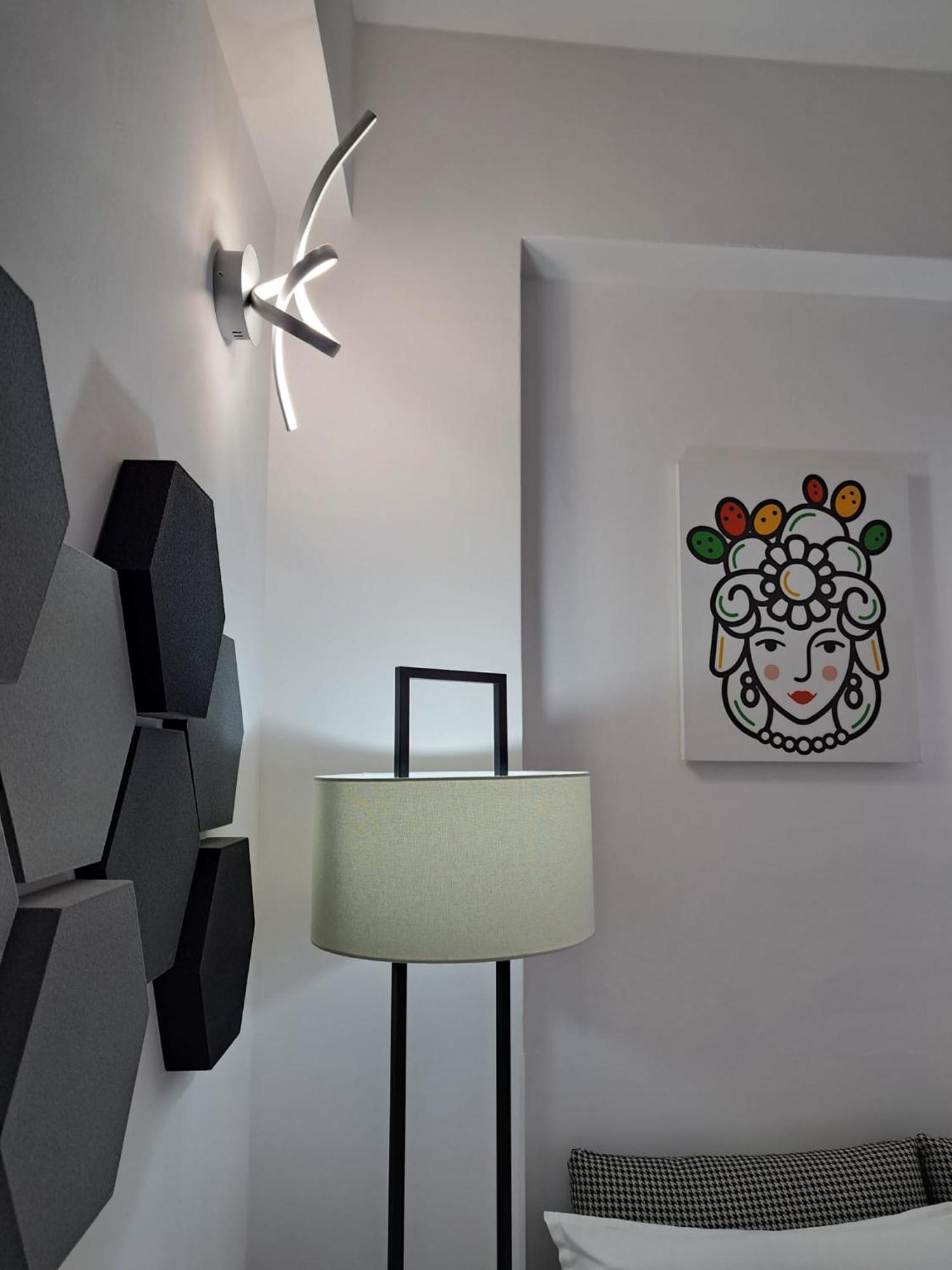 Sikelia Superior Rooms Мілаццо Екстер'єр фото