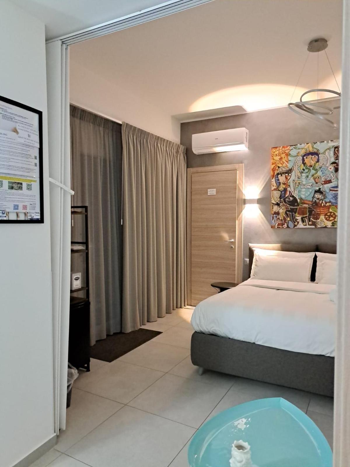 Sikelia Superior Rooms Мілаццо Екстер'єр фото