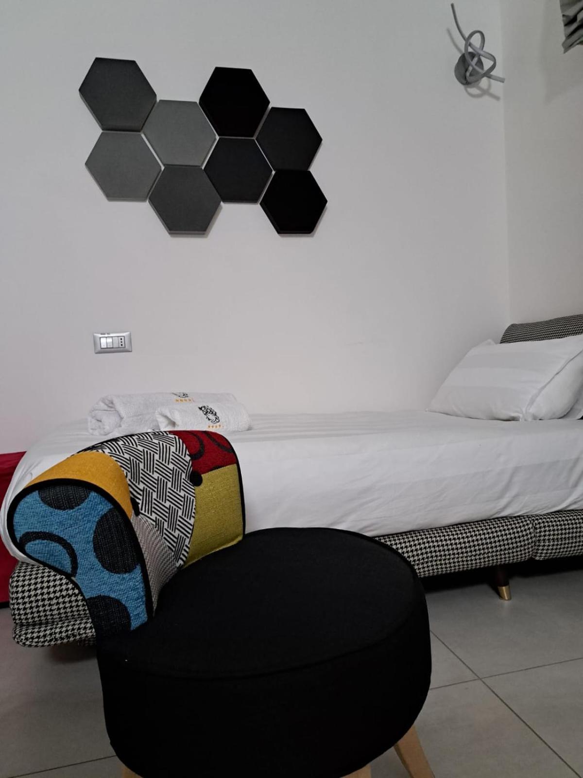 Sikelia Superior Rooms Мілаццо Екстер'єр фото
