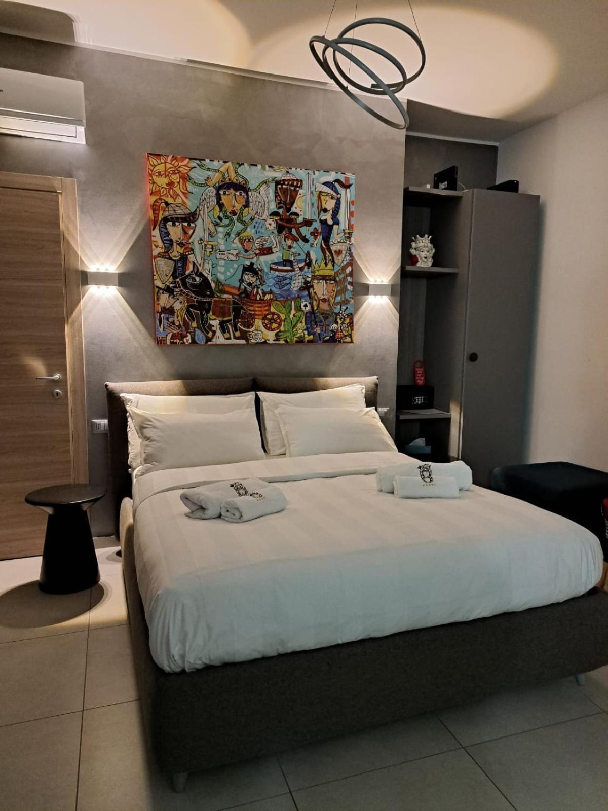 Sikelia Superior Rooms Мілаццо Екстер'єр фото