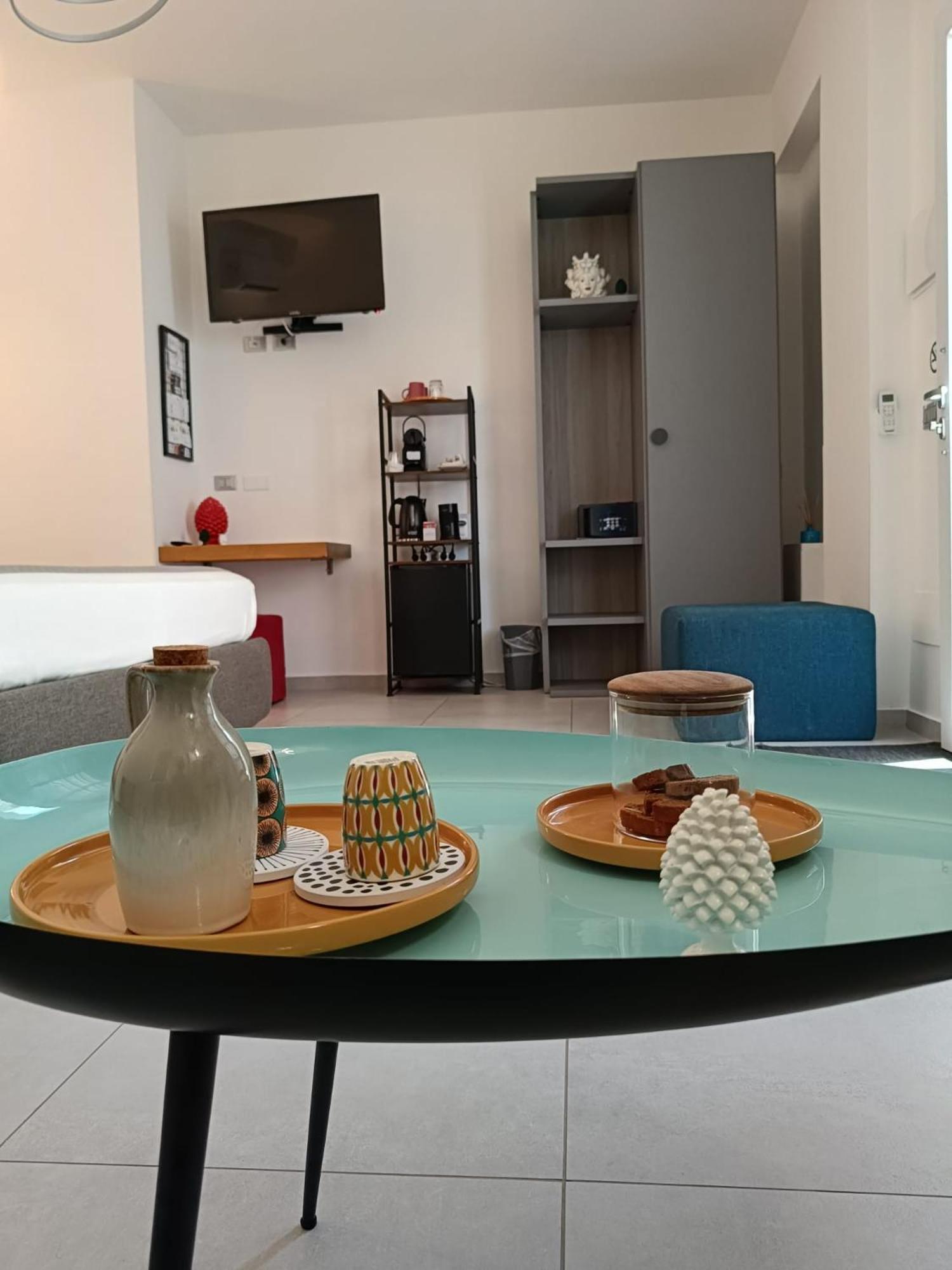 Sikelia Superior Rooms Мілаццо Екстер'єр фото