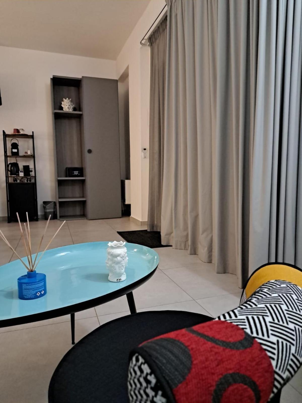 Sikelia Superior Rooms Мілаццо Екстер'єр фото