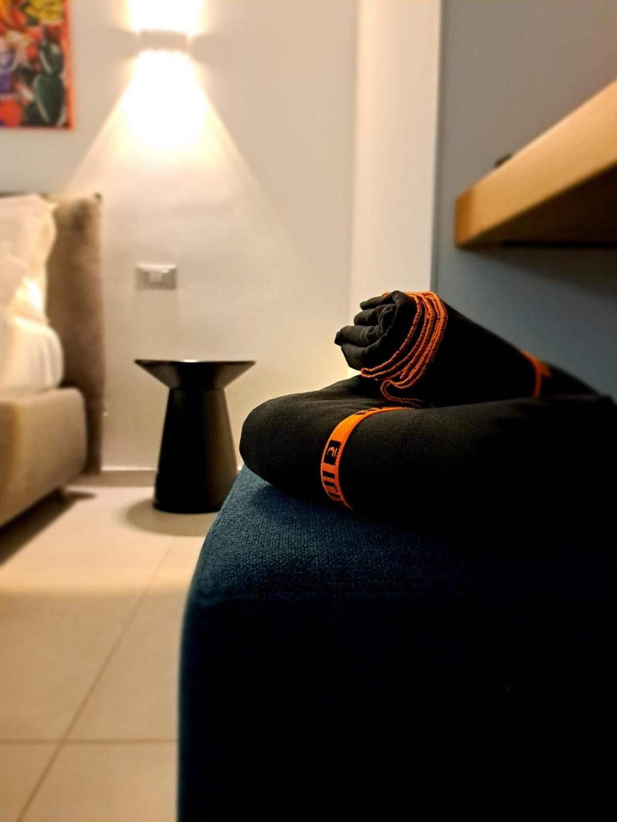Sikelia Superior Rooms Мілаццо Екстер'єр фото